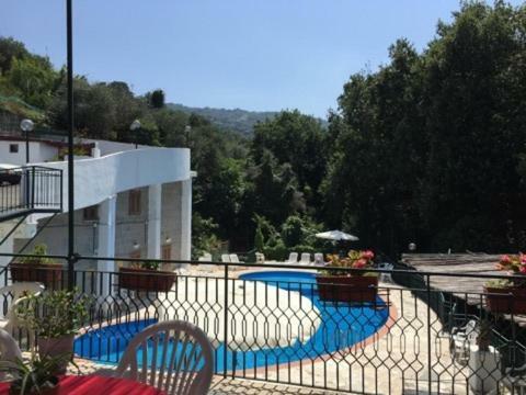 Hotel Cavour Sorrento Bagian luar foto